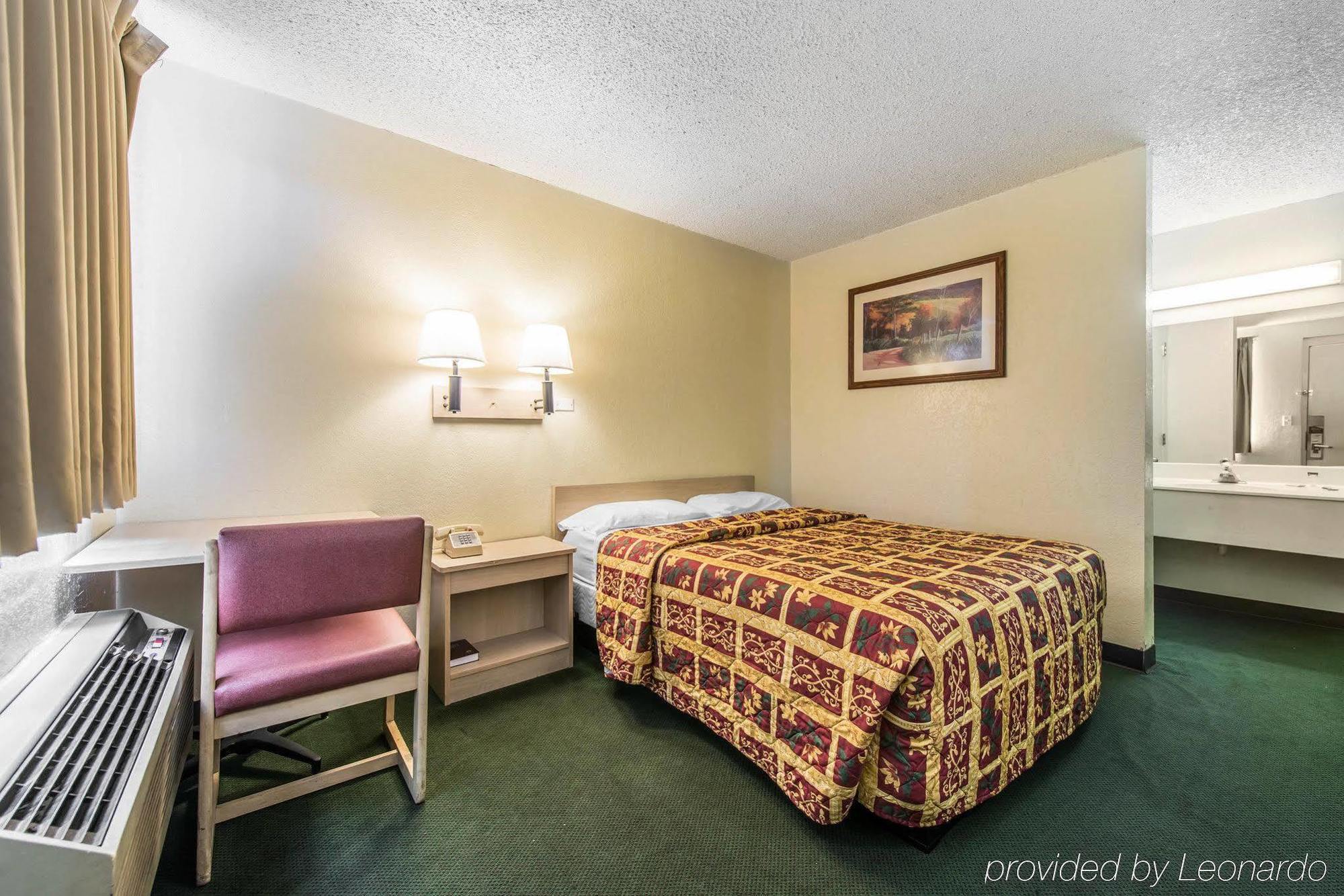 Rodeway Inn Pueblo Exteriér fotografie
